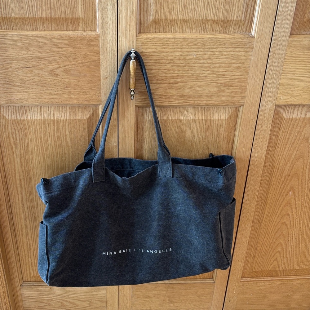 Mina Baie Jude Tote Bag Large